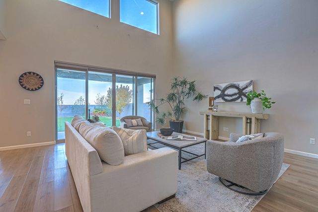 11809 N Star Trail NW, Albuquerque, NM 87120