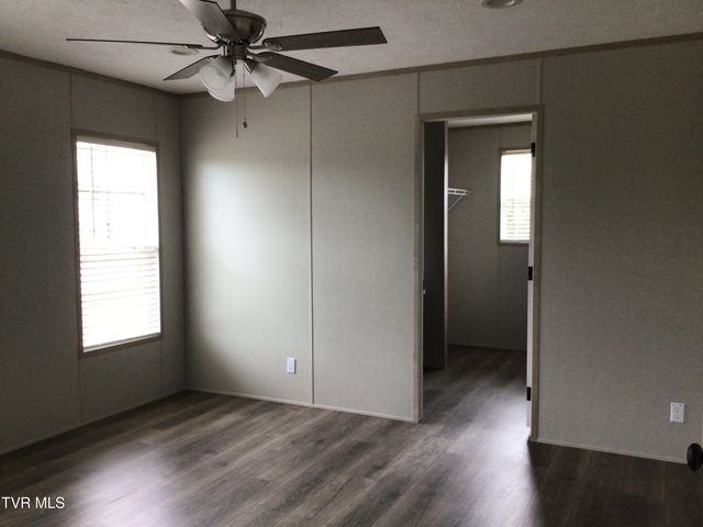 825 Dulaney Road, Mosheim, TN 37818