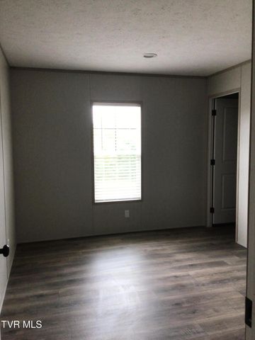 825 Dulaney Road, Mosheim, TN 37818