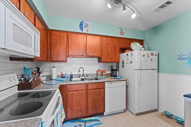 3506 Cove View Boulevard 812, Galveston, TX 77554