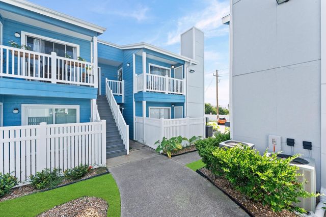 3506 Cove View Boulevard 812, Galveston, TX 77554