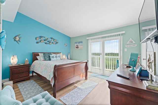 3506 Cove View Boulevard 812, Galveston, TX 77554
