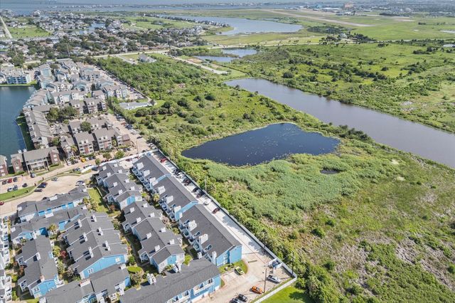 3506 Cove View Boulevard 812, Galveston, TX 77554