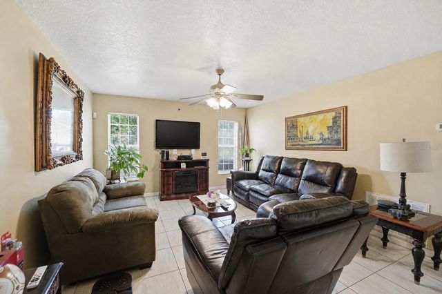 642 MADRID DRIVE, Kissimmee, FL 34758