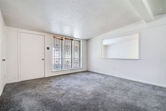 612 Henderson Circle, Garland, TX 75040