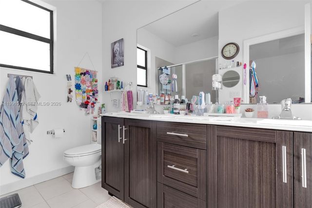 24900 SW 107th Ct, Homestead, FL 33032