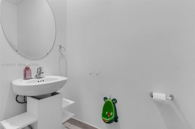 24900 SW 107th Ct, Homestead, FL 33032