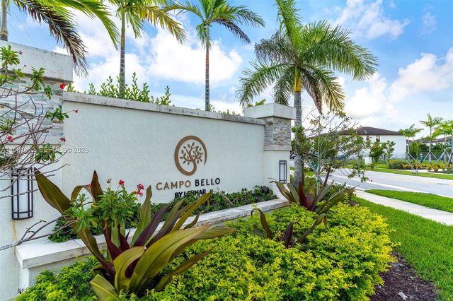 24900 SW 107th Ct, Homestead, FL 33032