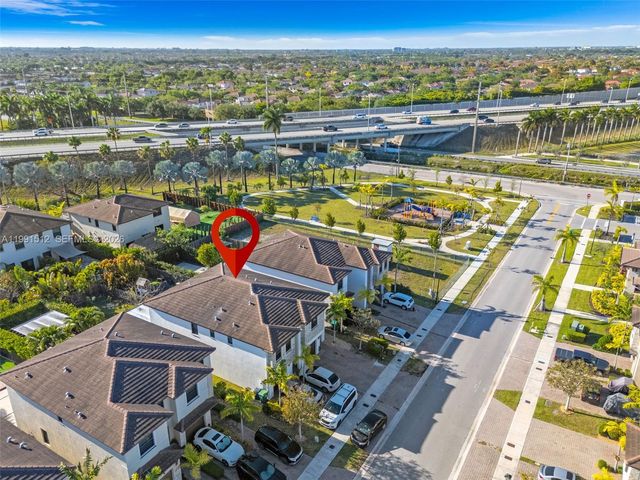 24900 SW 107th Ct, Homestead, FL 33032