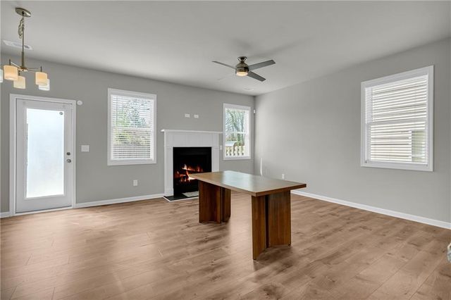 3010 Creekside Overlook Way, Austell, GA 30168