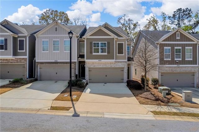 3010 Creekside Overlook Way, Austell, GA 30168