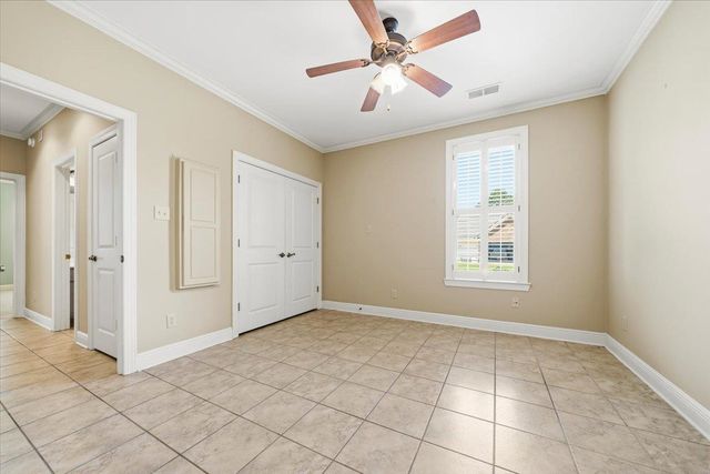 275 SHADY OAKS DR, Eads, TN 38028