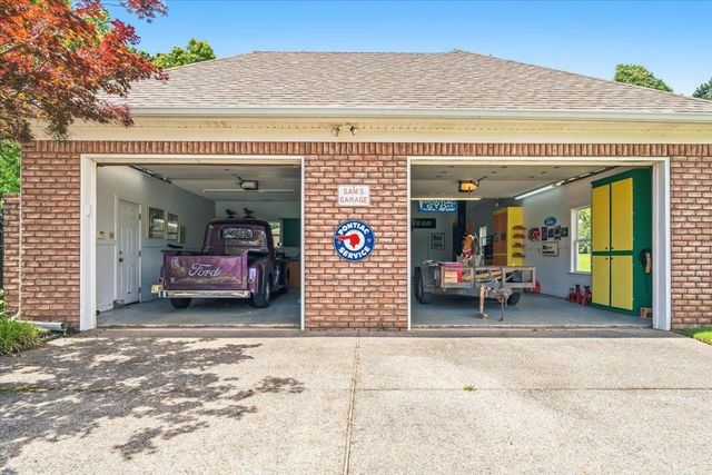 275 SHADY OAKS DR, Eads, TN 38028