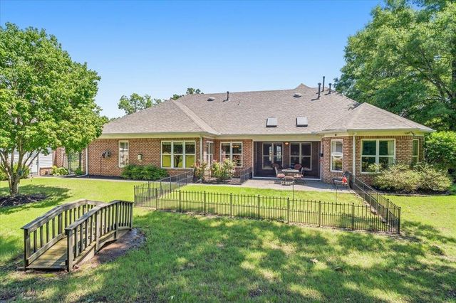 275 SHADY OAKS DR, Eads, TN 38028