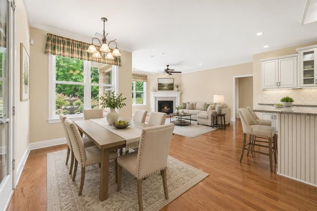 275 SHADY OAKS DR, Eads, TN 38028