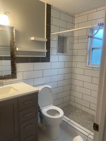 2928 Del Rio Dr, St Augustine, FL 32084