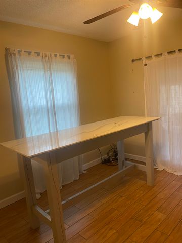 2928 Del Rio Dr, St Augustine, FL 32084