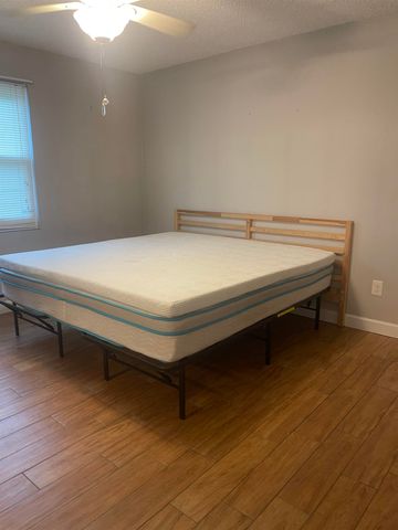 2928 Del Rio Dr, St Augustine, FL 32084