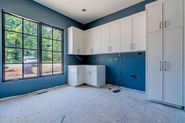 14401 River Glades Ln, Prospect, KY 40059