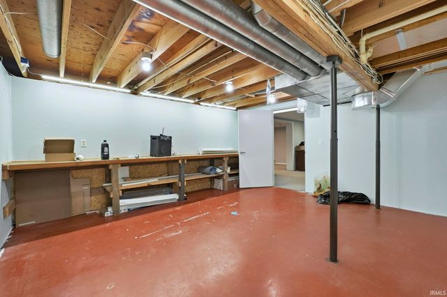 1588 Country Homes Drive, Ligonier, IN 46767