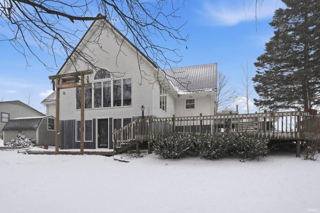 1588 Country Homes Drive, Ligonier, IN 46767