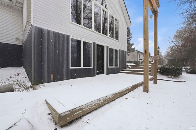 1588 Country Homes Drive, Ligonier, IN 46767