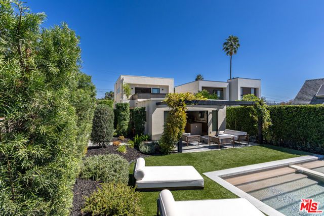 3066 St George Street, Los Angeles, CA 90027