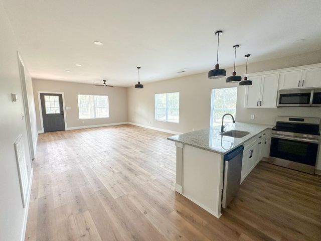 22 DEER PARK LANE LN, Iuka, MS 38852