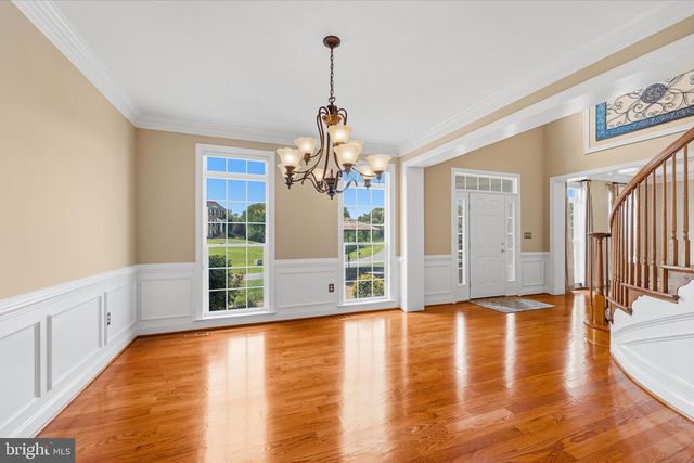 38800 BETTIS DR, Hamilton, VA 20158