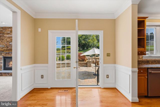 38800 BETTIS DR, Hamilton, VA 20158