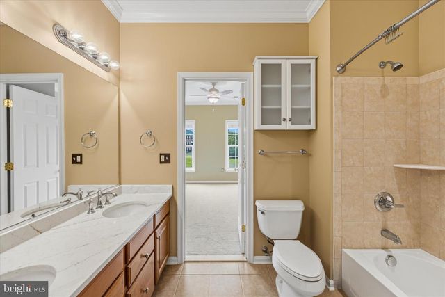 38800 BETTIS DR, Hamilton, VA 20158