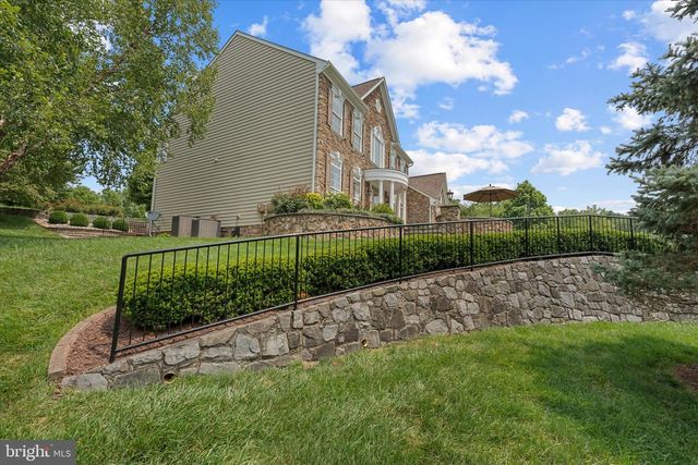 38800 BETTIS DR, Hamilton, VA 20158