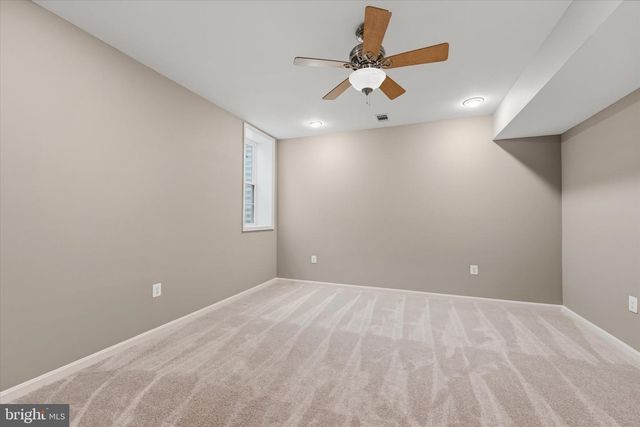 38800 BETTIS DR, Hamilton, VA 20158