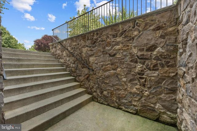 38800 BETTIS DR, Hamilton, VA 20158