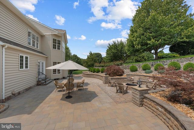 38800 BETTIS DR, Hamilton, VA 20158