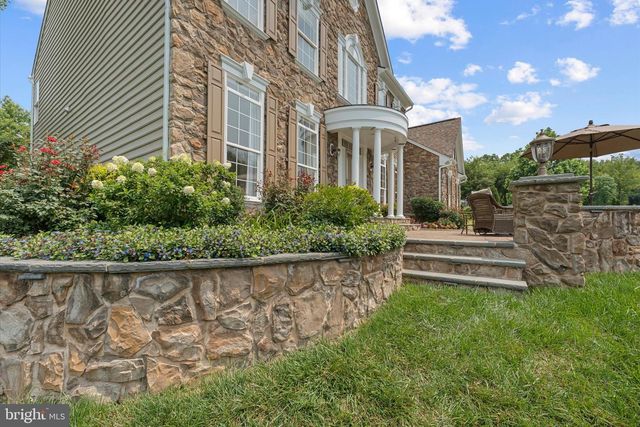 38800 BETTIS DR, Hamilton, VA 20158