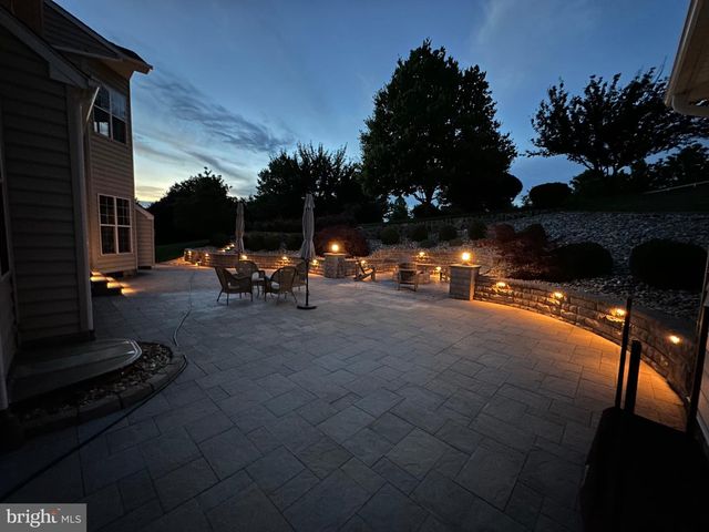 38800 BETTIS DR, Hamilton, VA 20158
