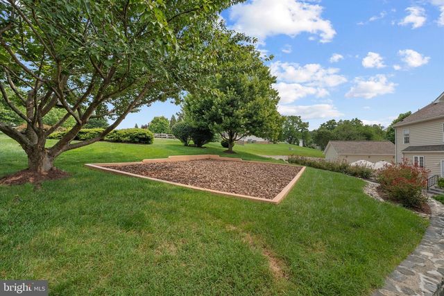 38800 BETTIS DR, Hamilton, VA 20158