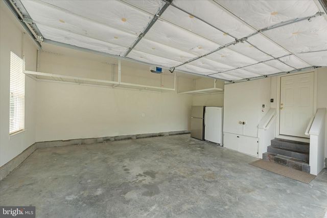 38800 BETTIS DR, Hamilton, VA 20158