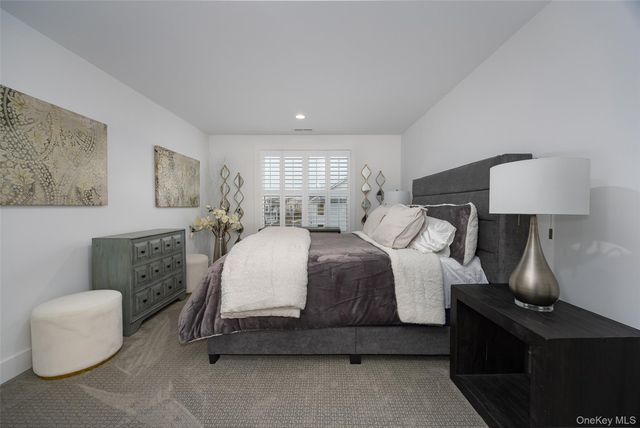 247 Superior Court, Wappingers Falls, NY 12590