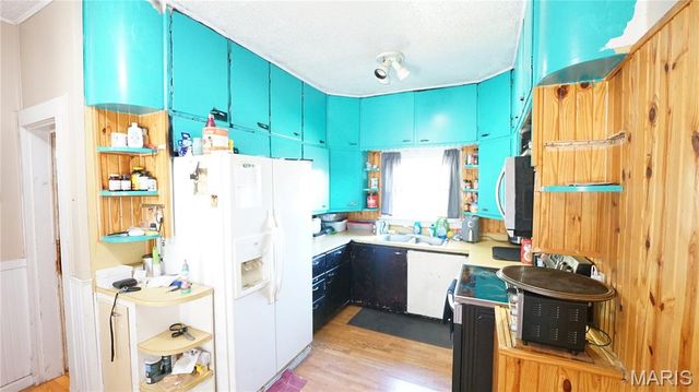 311 W Richardson Ave, Puxico, MO 63960