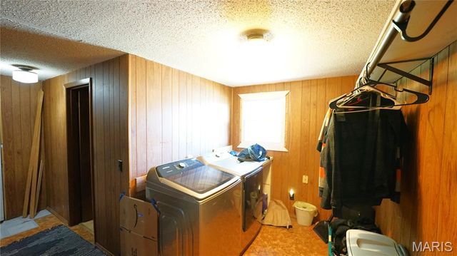 311 W Richardson Ave, Puxico, MO 63960