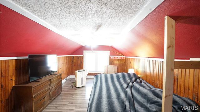 311 W Richardson Ave, Puxico, MO 63960