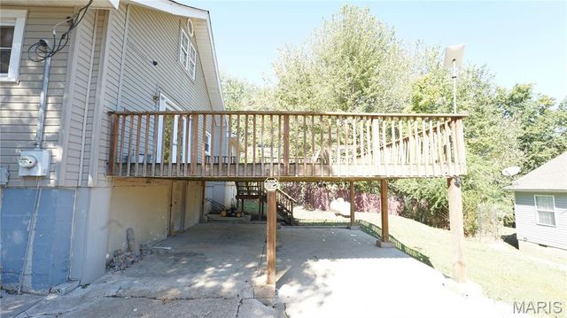 311 W Richardson Ave, Puxico, MO 63960