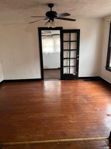 12453 S State Street, Chicago, IL 60628