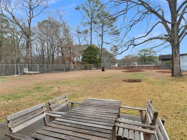 114 Woodcrest Drive, Griffin, GA 30223