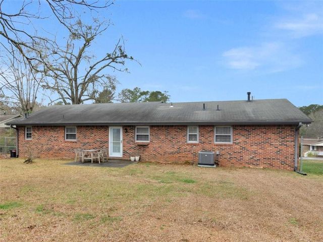 114 Woodcrest Drive, Griffin, GA 30223