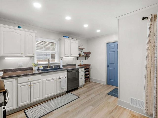 114 Woodcrest Drive, Griffin, GA 30223