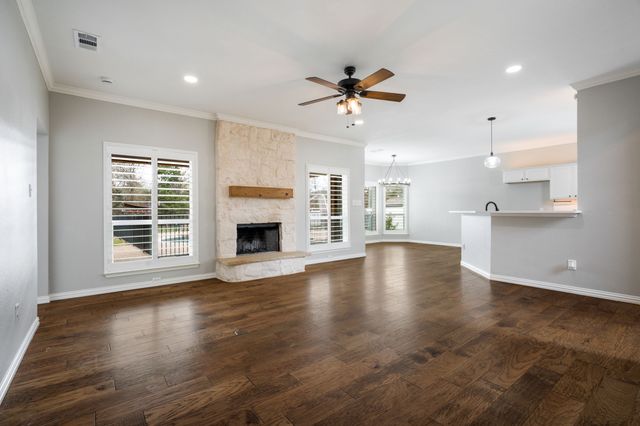 245 Bent Creek Drive, Waxahachie, TX 75165