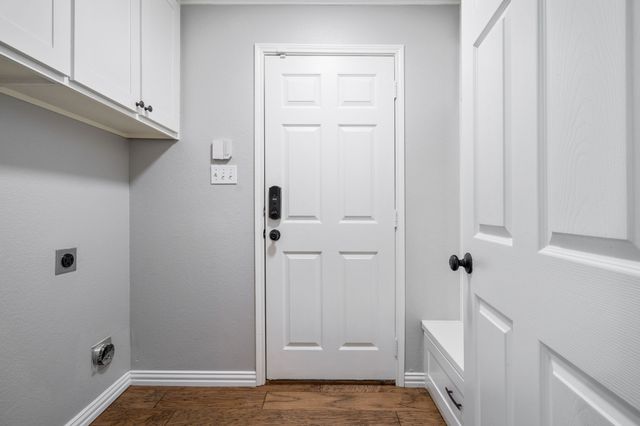 245 Bent Creek Drive, Waxahachie, TX 75165